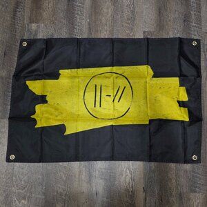TWENTY ONE PILOTS Flag 2.8 x1.9 Ft Twenty One Pilots Banner Trench Clancy Breach